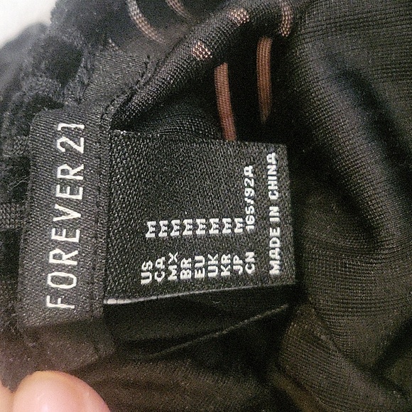 Velvet Bodysuit - Picture 3 of 5